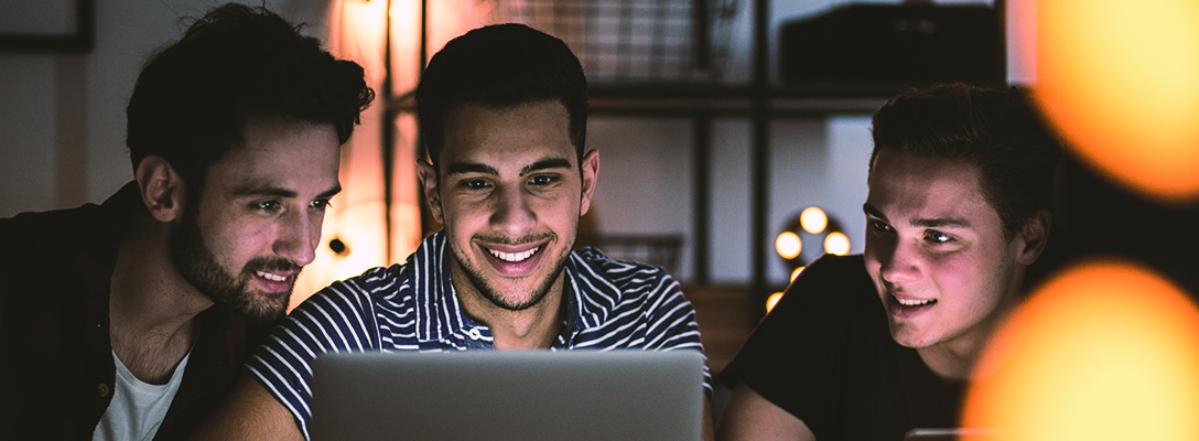 Friends Streaming Sports Movies on Laptop