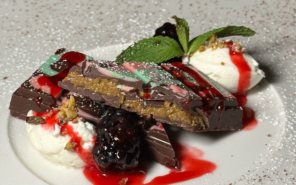 dubai-chocolate-bar-barrys-downtown-prime