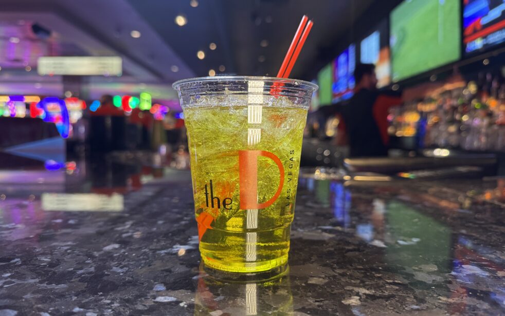 stpatricks-cocktail-the-d-downtown